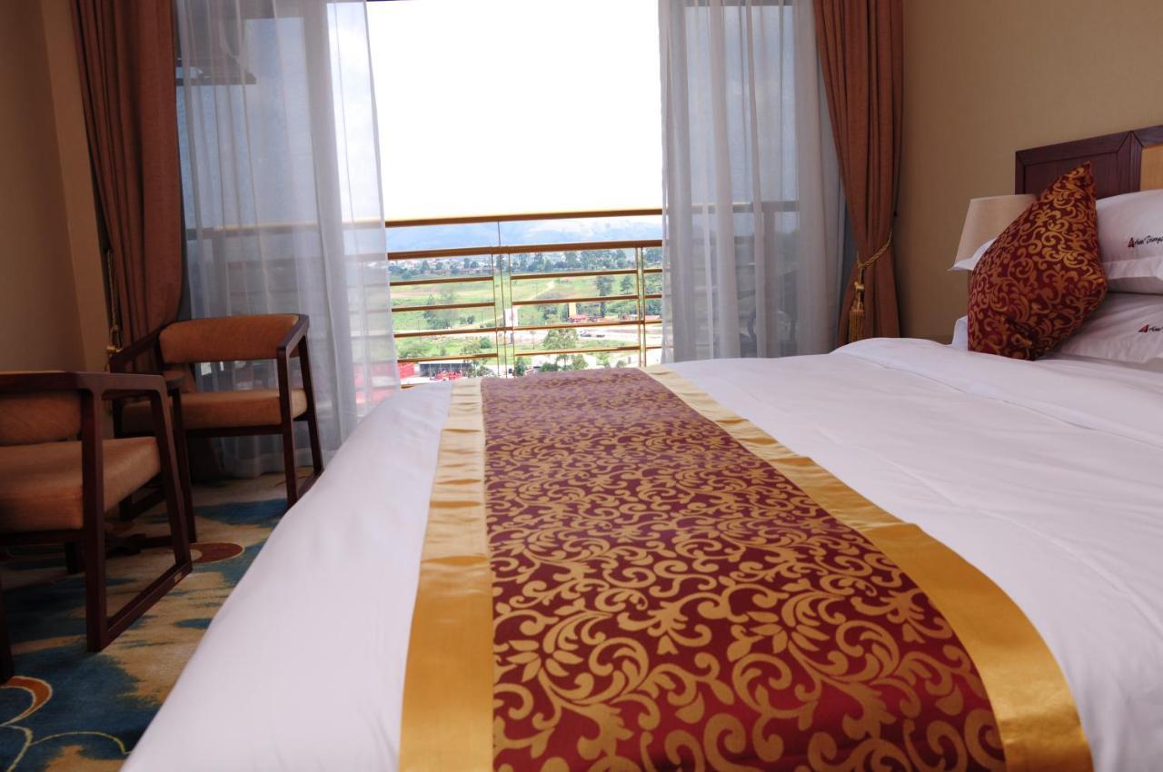 Hotel Triangle Mbarara Bagian luar foto
